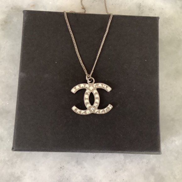 CHANEL CC crystal necklace, 16 inch, Authentic - Picture 7 of 10